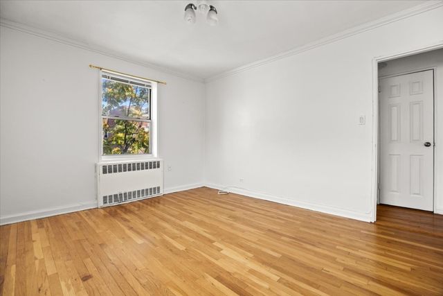 8115 35th Ave Apt 6B, New York City, NY 11372