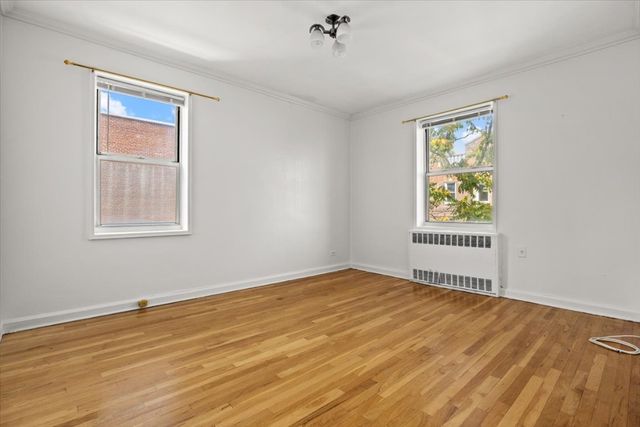 8115 35th Ave Apt 6B, New York City, NY 11372
