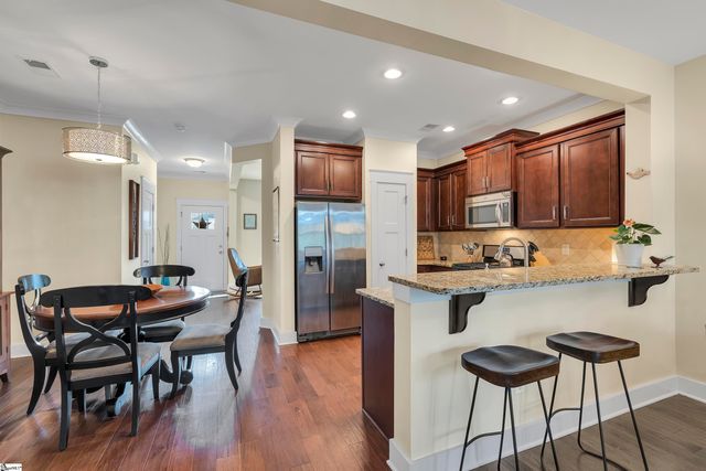 10 Recess Way, Simpsonville, SC 29681