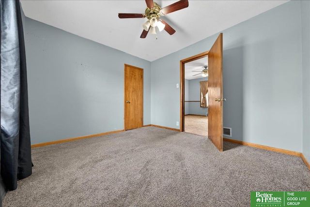 5420 S 49 Avenue, Omaha, NE 68117