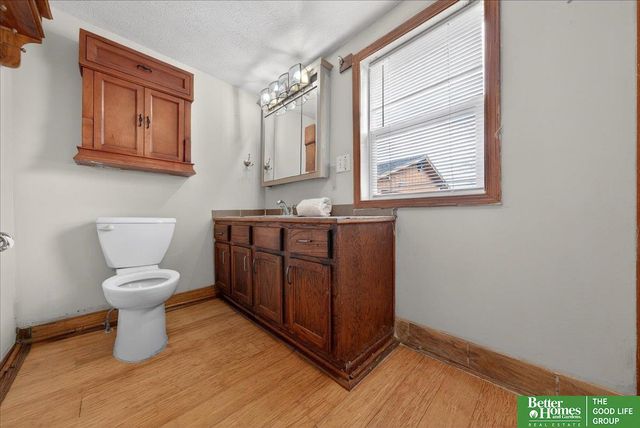 5420 S 49 Avenue, Omaha, NE 68117