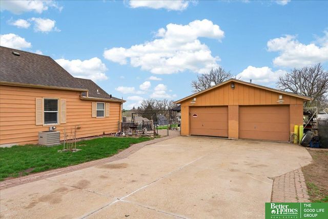 5420 S 49 Avenue, Omaha, NE 68117