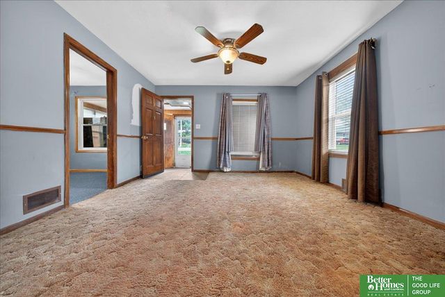 5420 S 49 Avenue, Omaha, NE 68117