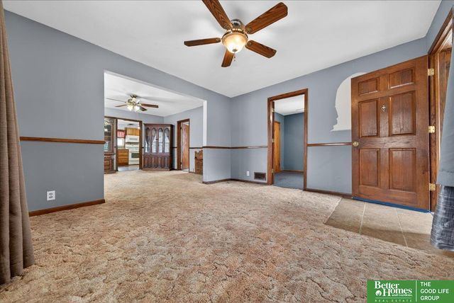 5420 S 49 Avenue, Omaha, NE 68117