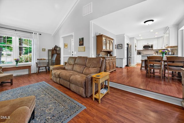 6421 Wynbrook Way, Raleigh, NC 27612