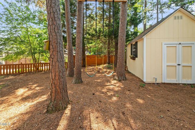 6421 Wynbrook Way, Raleigh, NC 27612