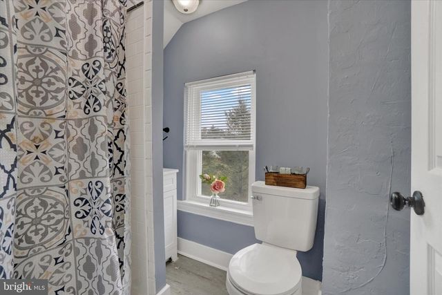 139 LOUCKS ST, York, PA 17403