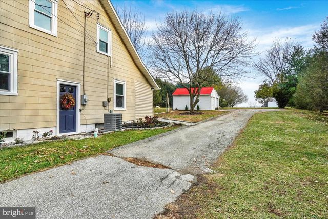 139 LOUCKS ST, York, PA 17403