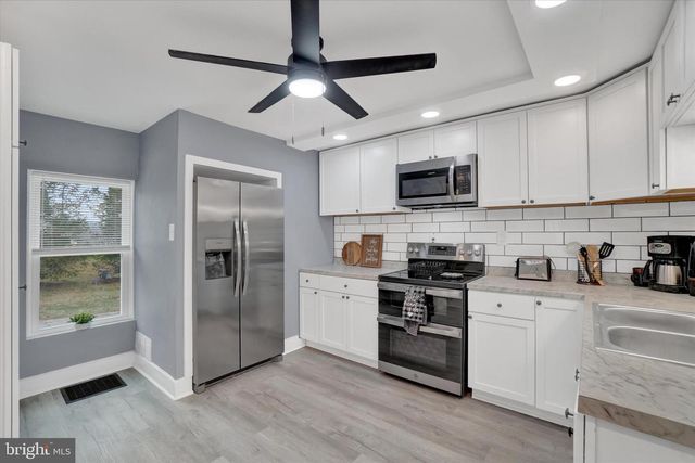 139 LOUCKS ST, York, PA 17403