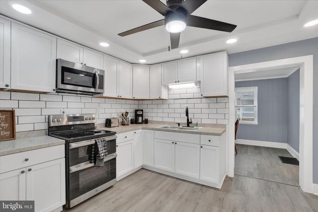 139 LOUCKS ST, York, PA 17403