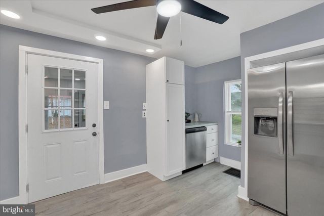 139 LOUCKS ST, York, PA 17403