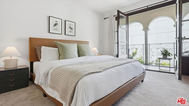 9249 Burton Way 406, Beverly Hills, CA 90210