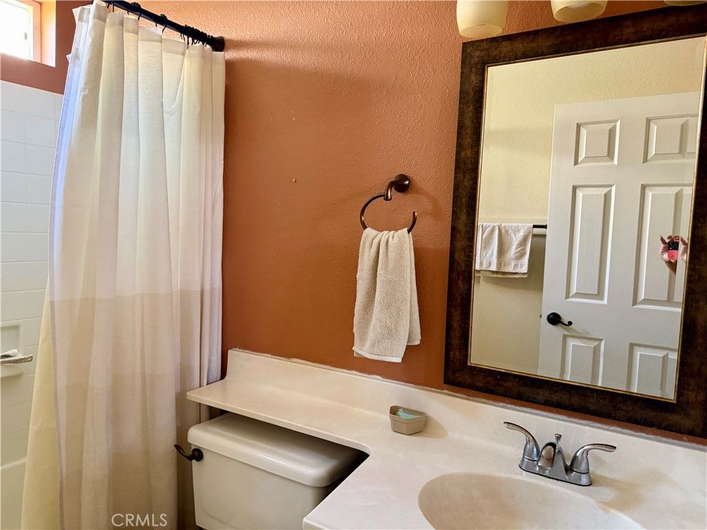 Image 18 of property listing at 19078 Stoddard, Apple Valley, CA 92308