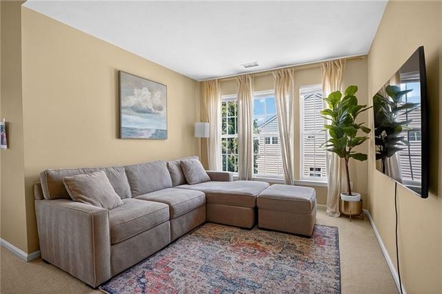 1403 N Shevlin Ct, Franklin Park, PA 15143