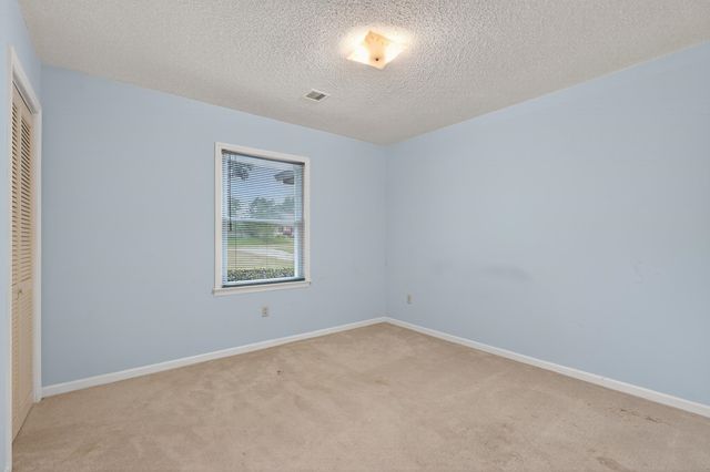 225 Scenic Avenue, Campobello, SC 29322
