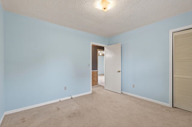225 Scenic Avenue, Campobello, SC 29322