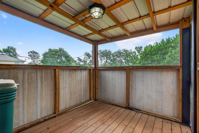 225 Scenic Avenue, Campobello, SC 29322