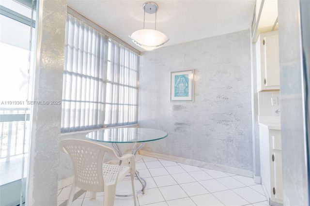 231 174th St 1701, Sunny Isles Beach, FL 33160