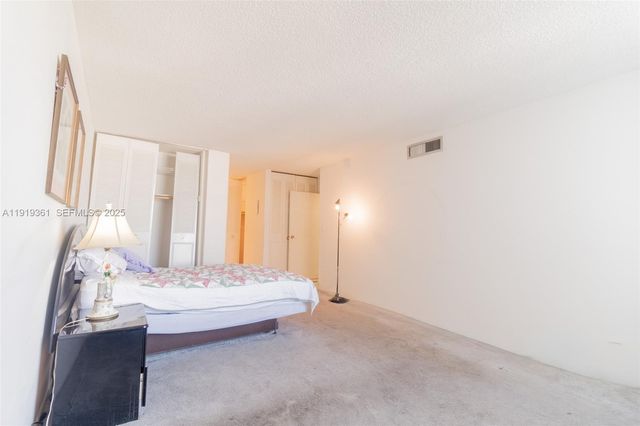 231 174th St 1701, Sunny Isles Beach, FL 33160