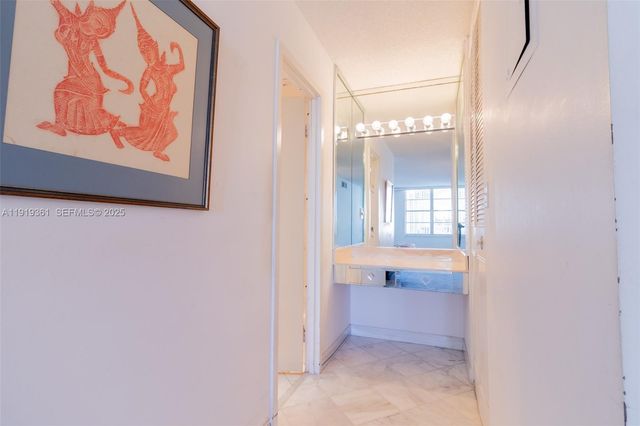 231 174th St 1701, Sunny Isles Beach, FL 33160