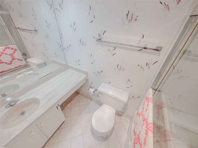 231 174th St 1701, Sunny Isles Beach, FL 33160