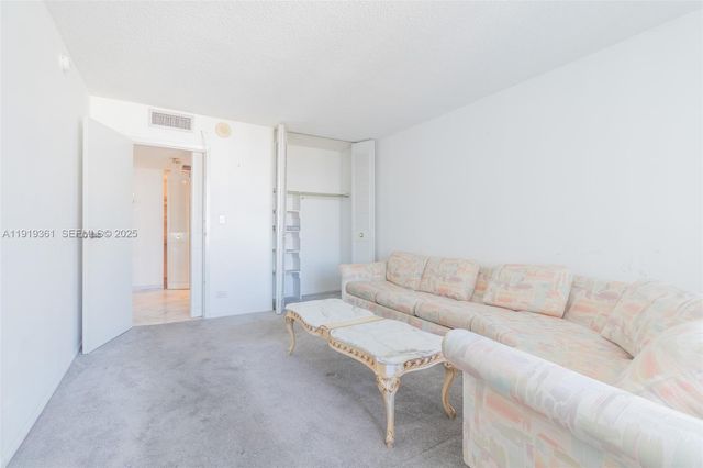 231 174th St 1701, Sunny Isles Beach, FL 33160