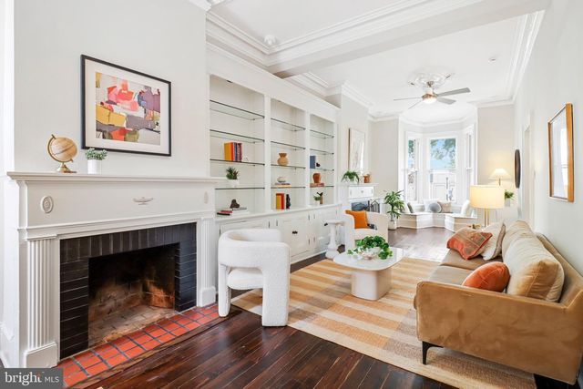 122 3RD ST SE, Washington, DC 20003