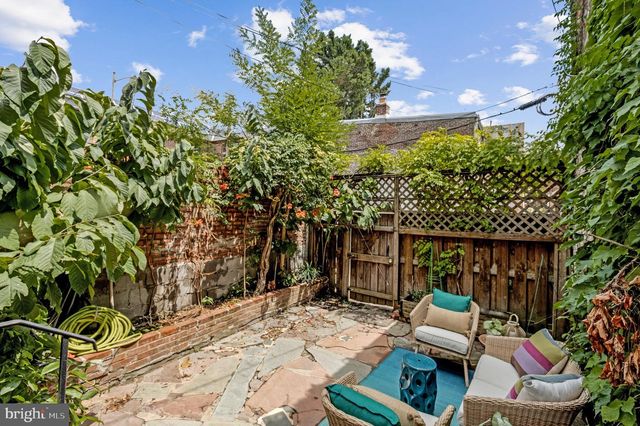 122 3RD ST SE, Washington, DC 20003