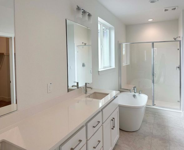 3176 Bosworth St, Lathrop, CA 95330