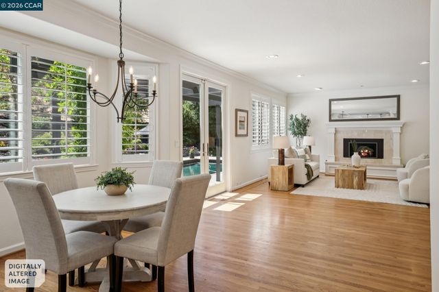 136 Lark Ct, Alamo, CA 94507