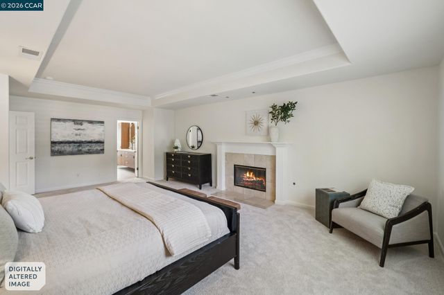 136 Lark Ct, Alamo, CA 94507
