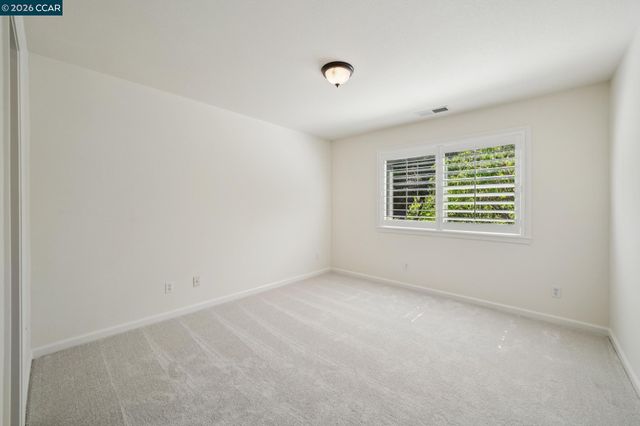 136 Lark Ct, Alamo, CA 94507