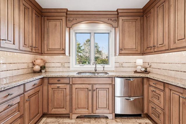 545 Windsor Road, Inverness, IL 60067