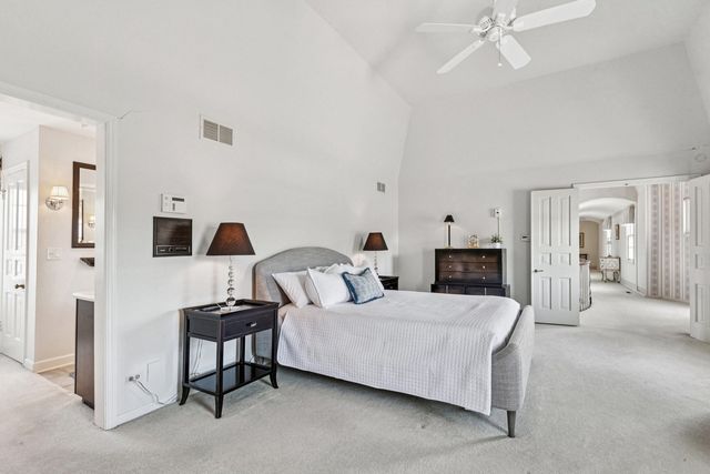 545 Windsor Road, Inverness, IL 60067