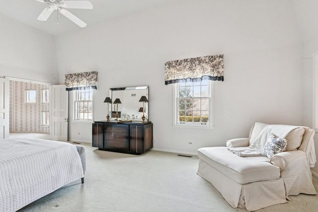 545 Windsor Road, Inverness, IL 60067