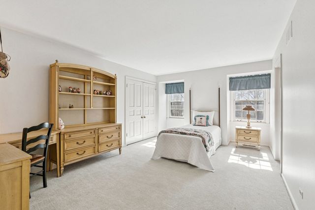 545 Windsor Road, Inverness, IL 60067