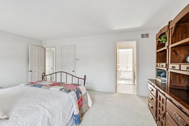 545 Windsor Road, Inverness, IL 60067