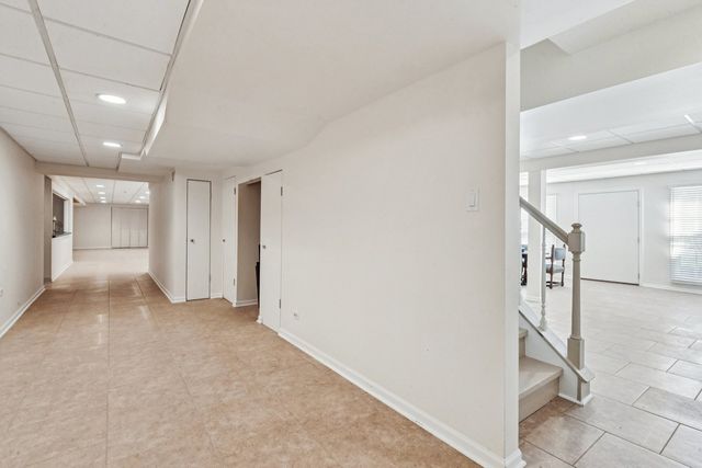 545 Windsor Road, Inverness, IL 60067