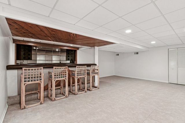 545 Windsor Road, Inverness, IL 60067