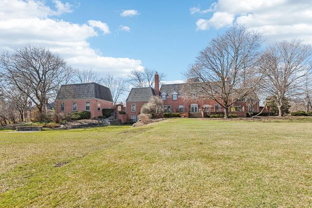 545 Windsor Road, Inverness, IL 60067