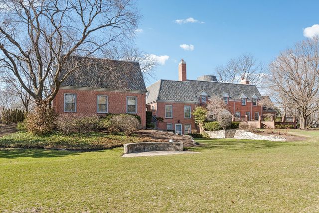 545 Windsor Road, Inverness, IL 60067