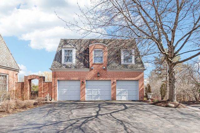 545 Windsor Road, Inverness, IL 60067