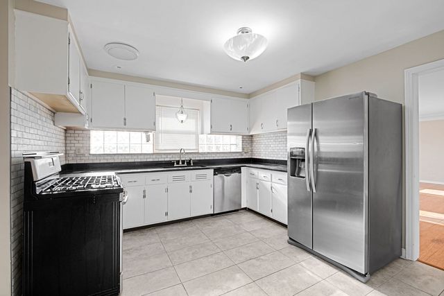 7303 N Kildare Avenue, Lincolnwood, IL 60712