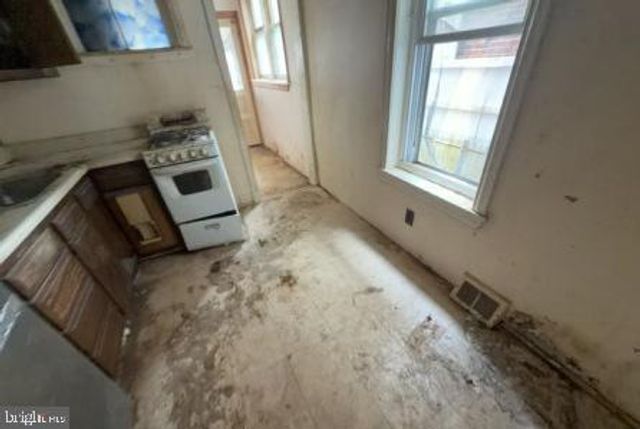 104 RIPKA ST, Philadelphia, PA 19127