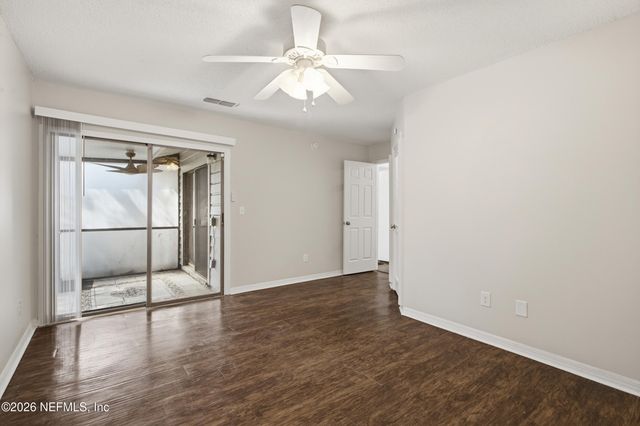 6624 WELLINGTON PLACE Lane, Jacksonville, FL 32216