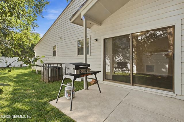 6624 WELLINGTON PLACE Lane, Jacksonville, FL 32216