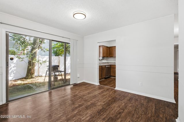 6624 WELLINGTON PLACE Lane, Jacksonville, FL 32216