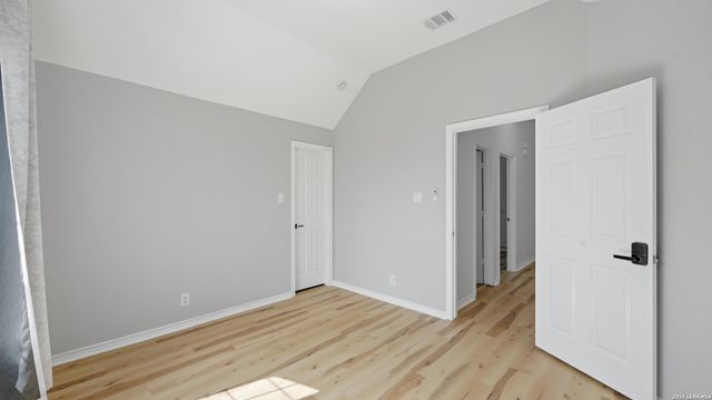 3032 Prairie Bluff, Seguin, TX 78155