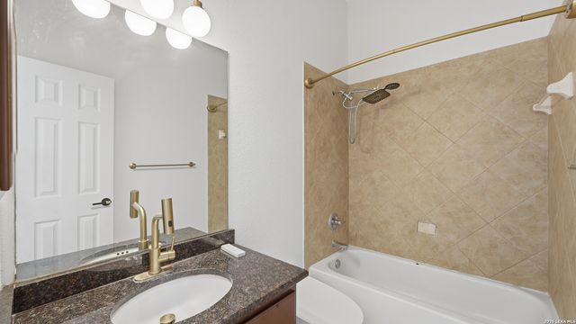 3032 Prairie Bluff, Seguin, TX 78155