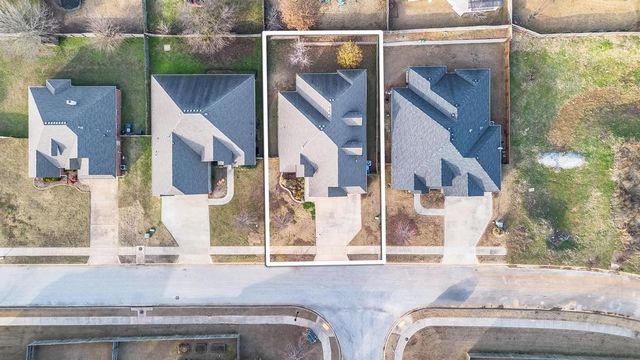 4400 SW Alfalfa Avenue, Bentonville, AR 72713